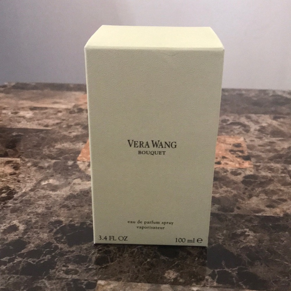VERA WANG BOUQUET